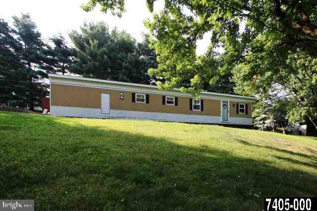 12 Fake Hollow Road York, PA 17406 - Photo 2 of 10 Gallery Image 2
