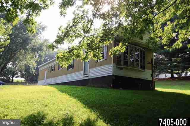 12 Fake Hollow Road York, PA 17406 - Photo 3 of 10 Gallery Image 3