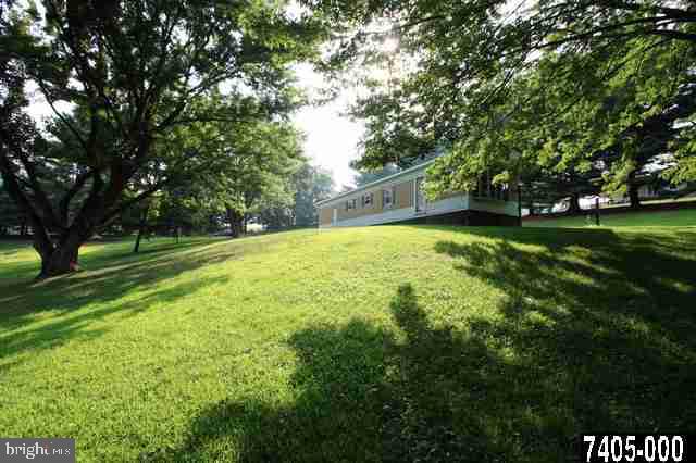 12 Fake Hollow Road York, PA 17406 - Photo 4 of 10 Gallery Image 4