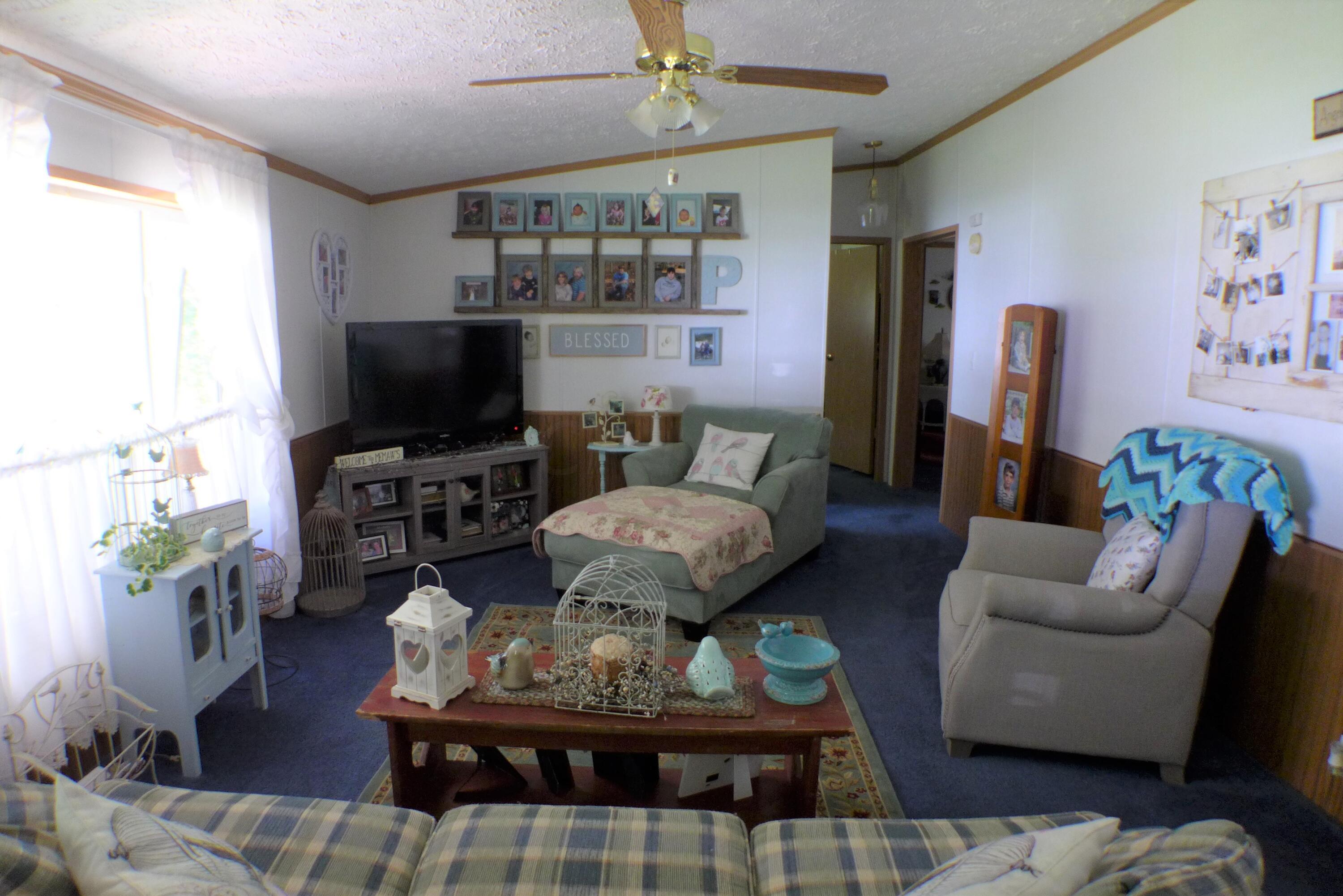 38046 Scout Road Logan, OH 43138 - Photo 17 of 53 P1130357