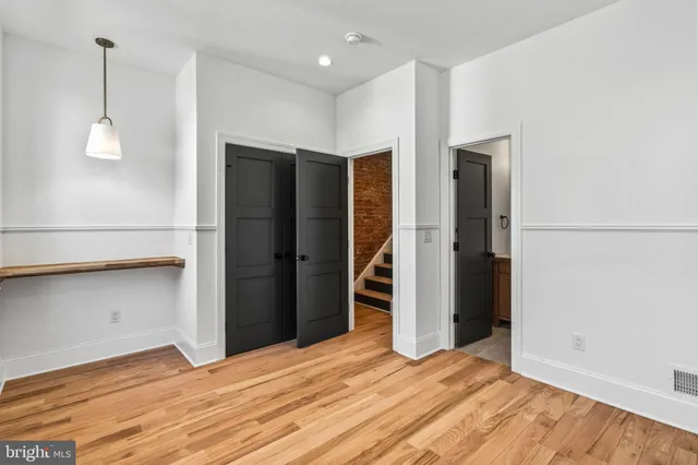 $749,900 | 1635 South 5th Street, Philadelphia, PA 19148