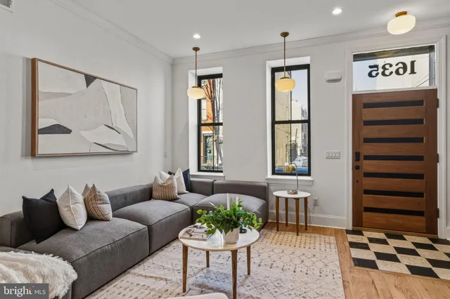 $749,900 | 1635 South 5th Street, Philadelphia, PA 19148