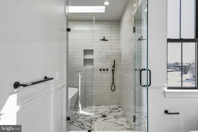 $749,900 | 1635 South 5th Street, Philadelphia, PA 19148