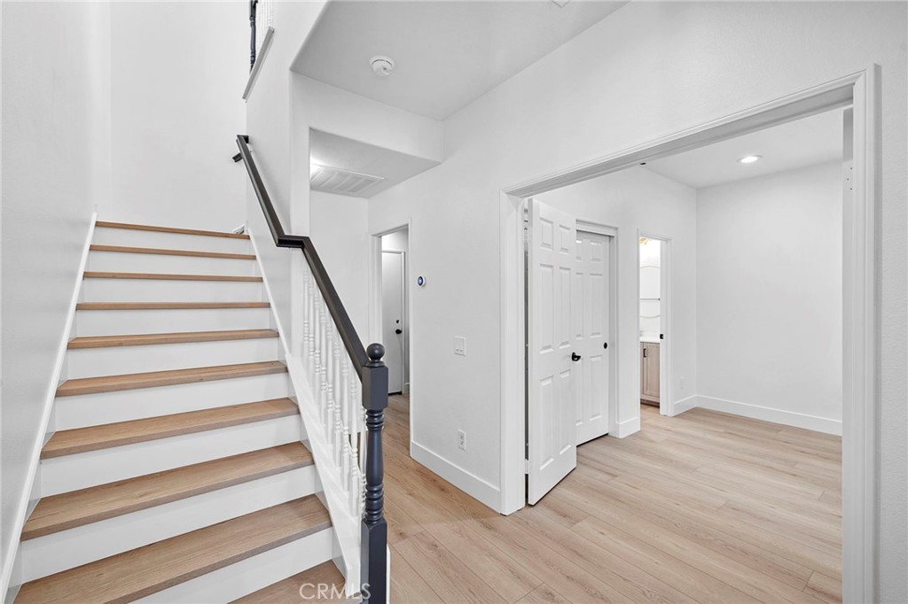 27 Rinehart Road Ladera Ranch, CA 92694 - Photo 5 of 50 Enter into NEW LVT Flooring throughout