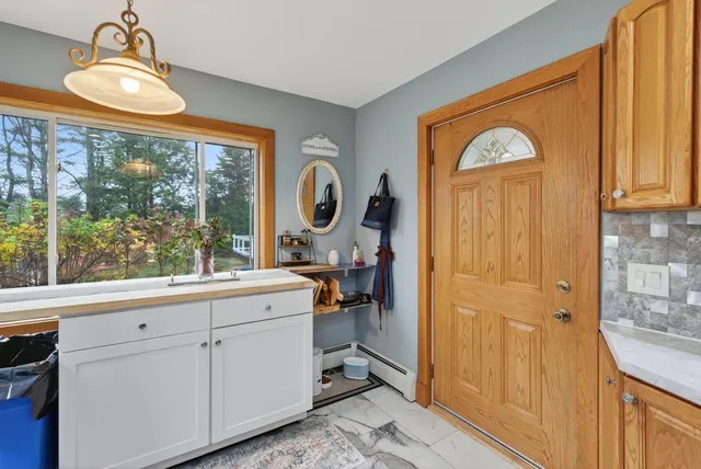 $435,000 | 122 Belgrade Road, Oakland, ME 04963