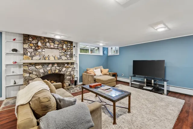 $435,000 | 122 Belgrade Road, Oakland, ME 04963