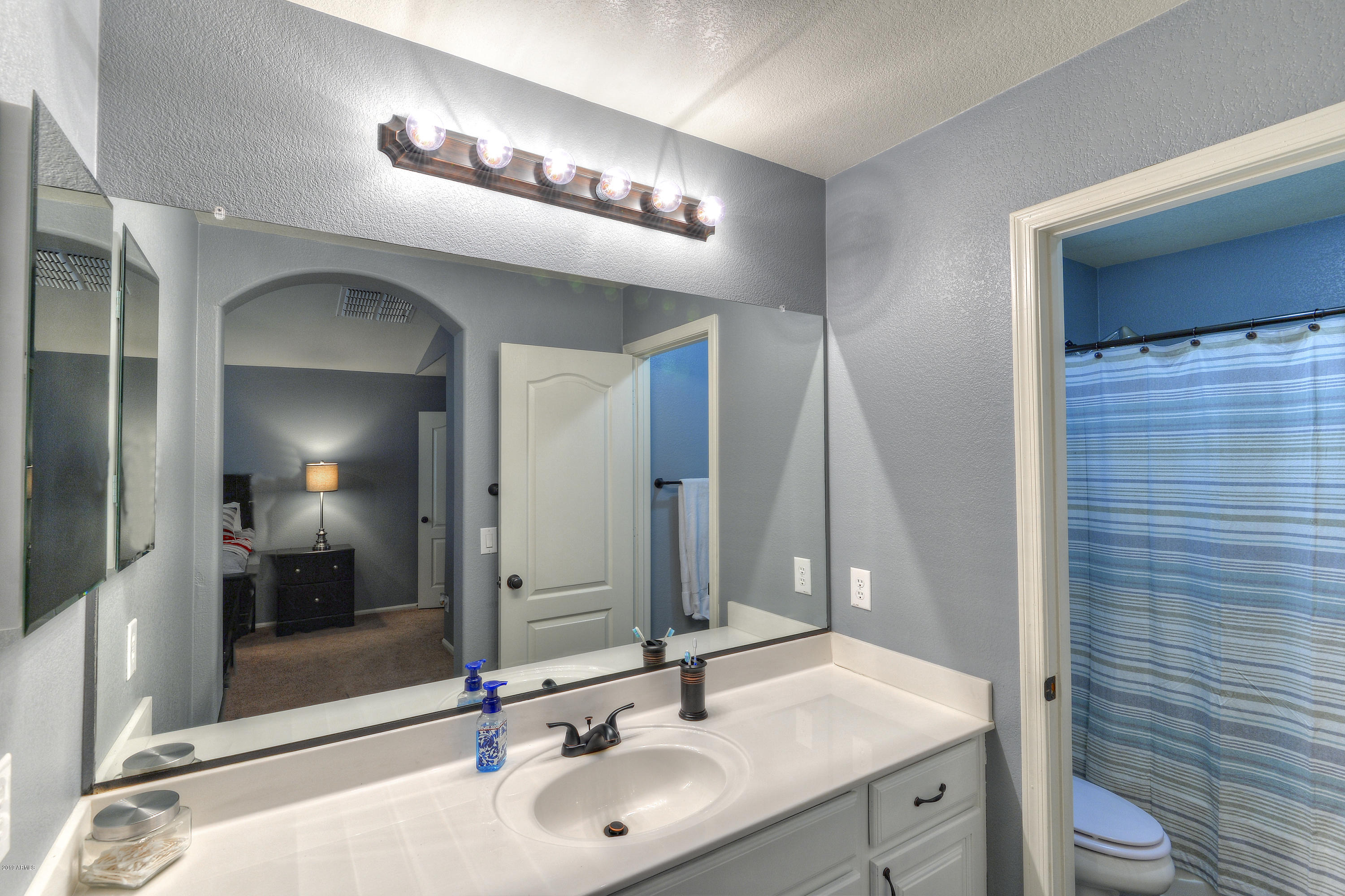 2447 West Via Dona Road Phoenix, AZ 85085 - Photo 7 of 16 MDF_1713_4_5