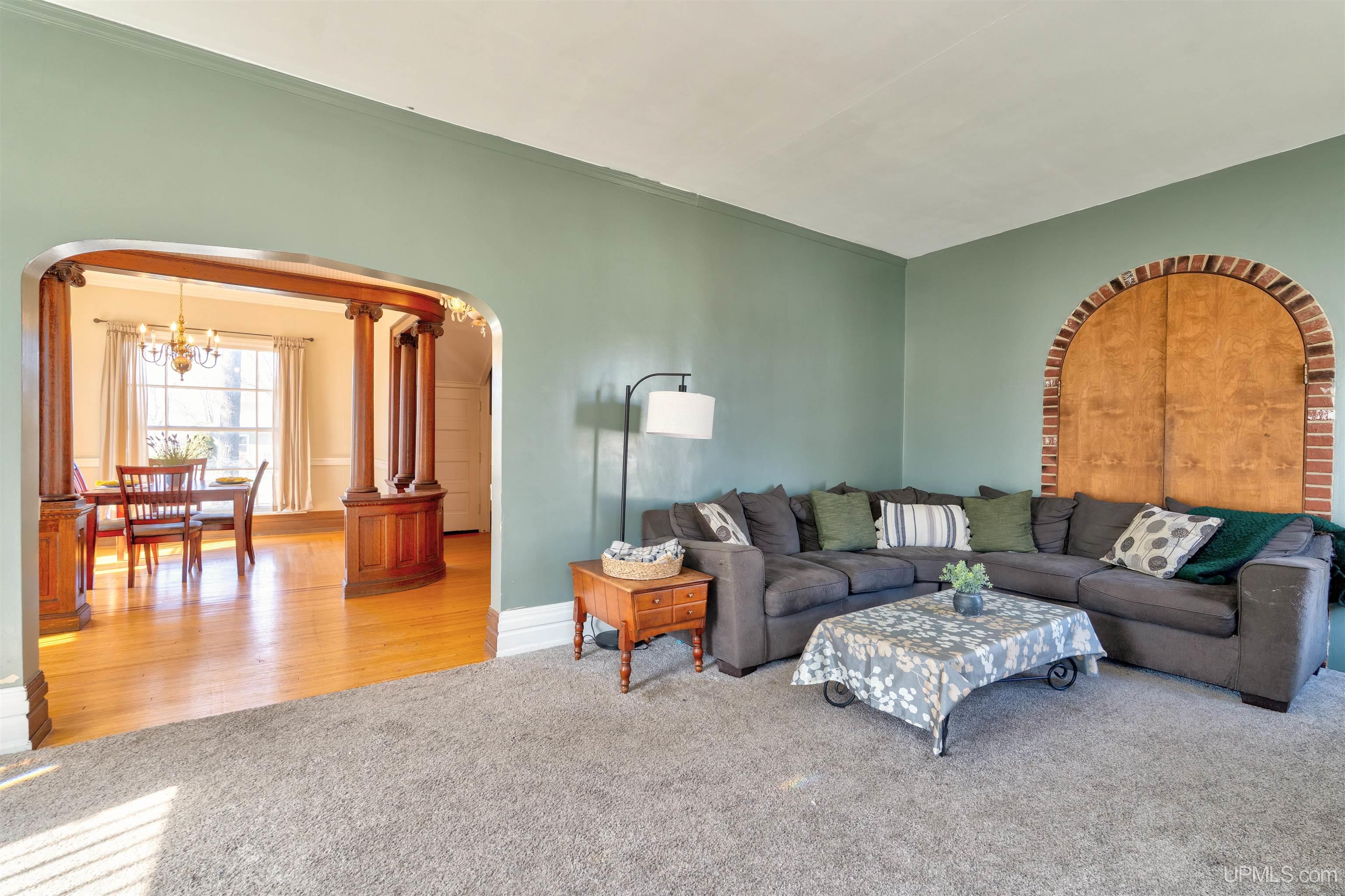 705 South 10th Street Escanaba, MI 49829 - Photo 20 of 45