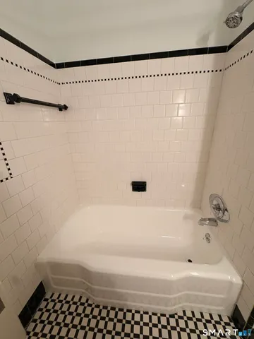 $2,100 | 7 Rourke Avenue, Southington, CT 06489