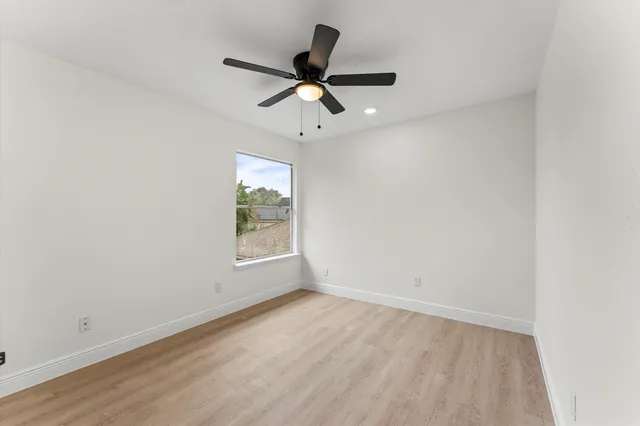 $2,500 | 7631 Ashton Drive, Houston, TX 77095