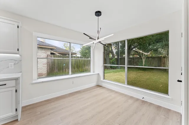 $2,500 | 7631 Ashton Drive, Houston, TX 77095