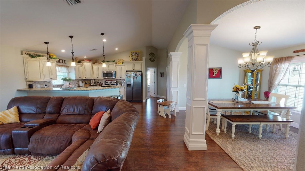 1579 Johns Road Wauchula, FL 33873 - Photo 12 of 33 Gallery Image 12