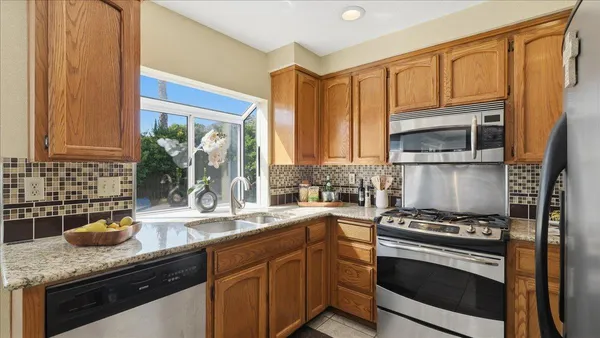 $629,900 | 420 Falcon Court, Tracy, CA 95376