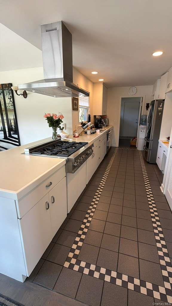 582 Hayground Road Water Mill, NY 11976 - Photo 12 of 18