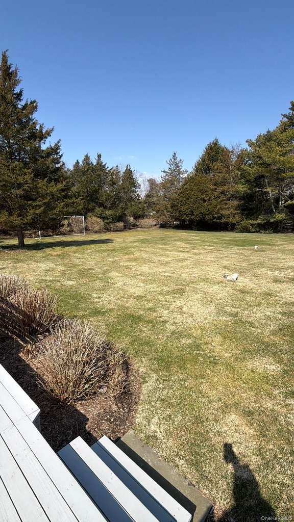 582 Hayground Road Water Mill, NY 11976 - Photo 14 of 18