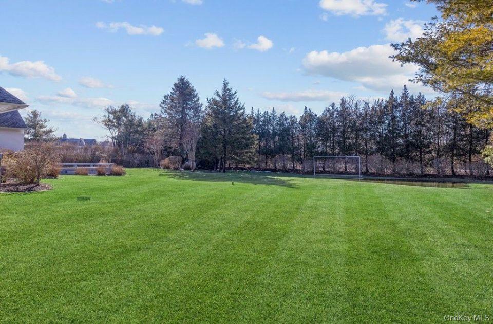 582 Hayground Road Water Mill, NY 11976 - Photo 2 of 18