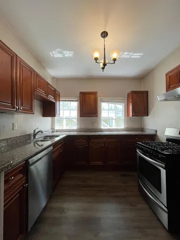 $3,000 | 3 Franklin Street, Charleston, SC 29401