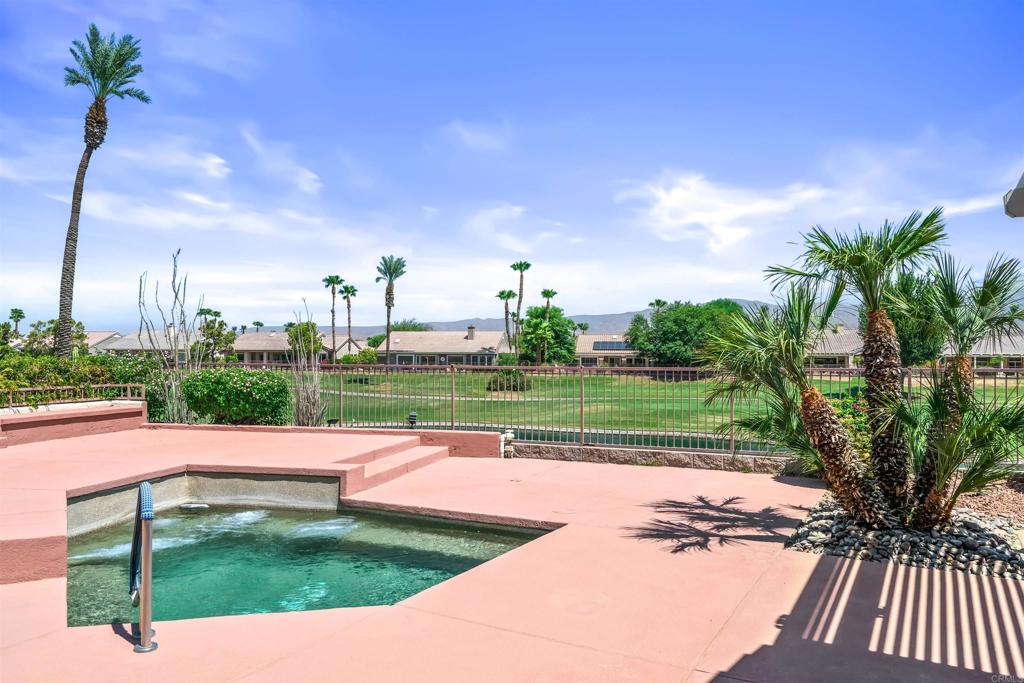 39303 Gleneagles Circle Palm Desert, CA 92211 - Photo 19 of 71