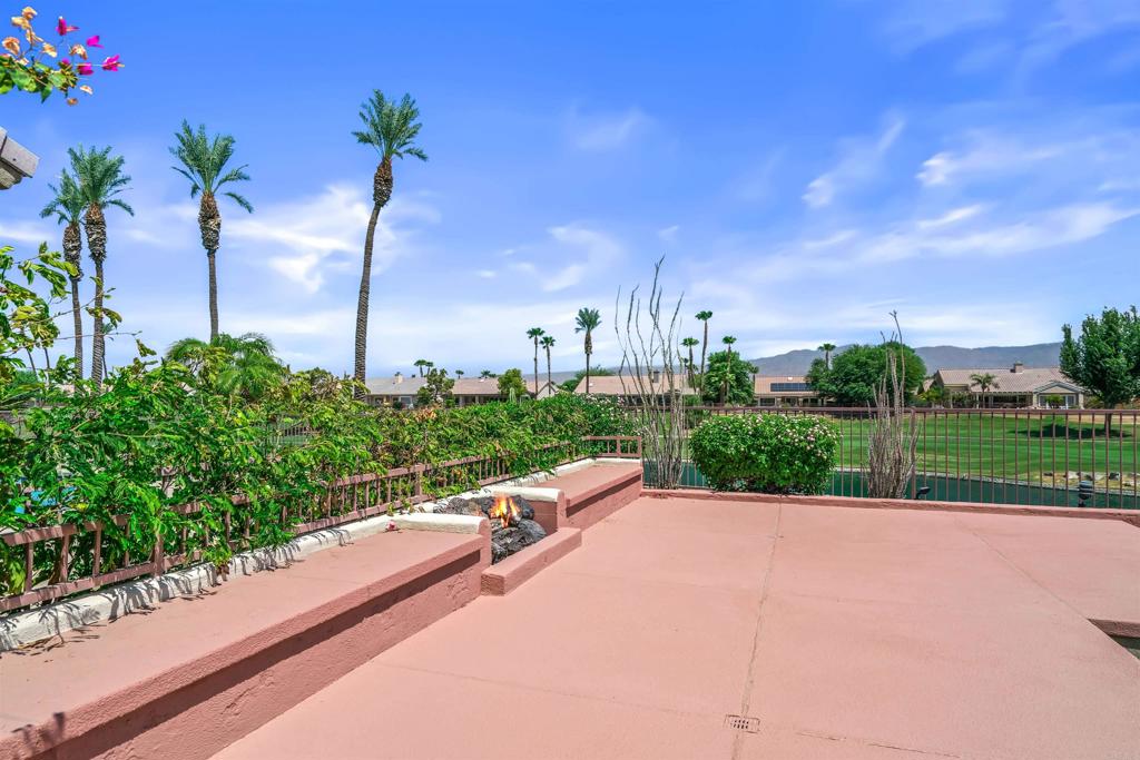 39303 Gleneagles Circle Palm Desert, CA 92211 - Photo 21 of 71