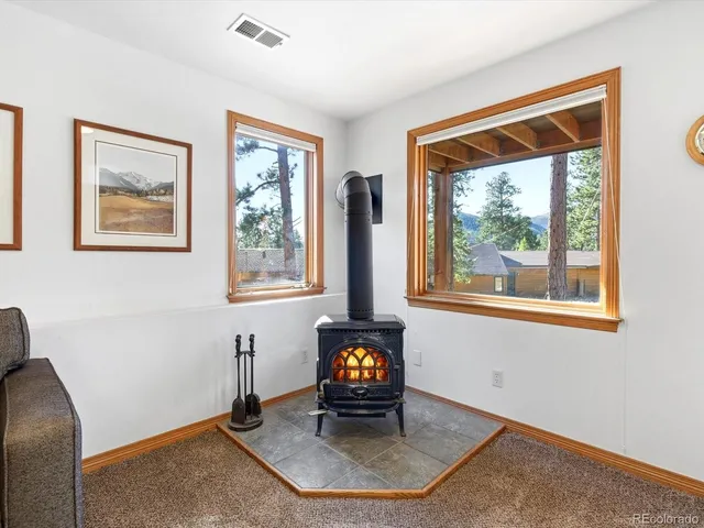 $900,000 | 30819 Manitoba Drive, Evergreen, CO 80439