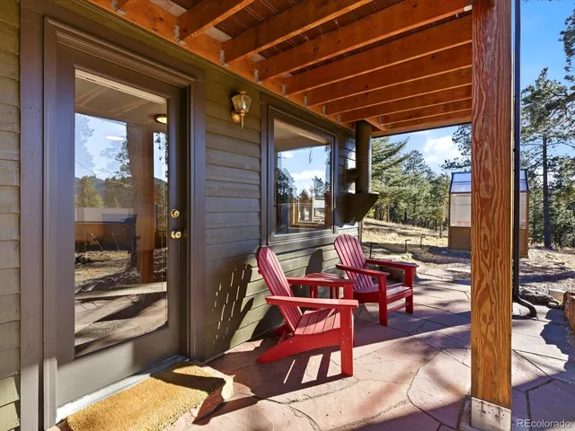 $900,000 | 30819 Manitoba Drive, Evergreen, CO 80439