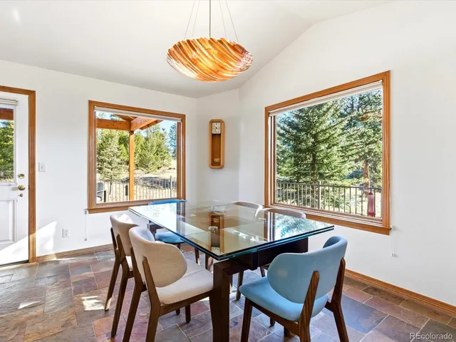 $900,000 | 30819 Manitoba Drive, Evergreen, CO 80439