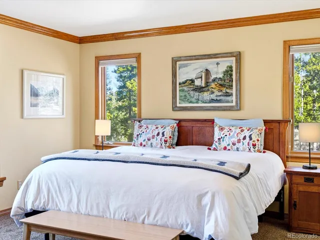 $900,000 | 30819 Manitoba Drive, Evergreen, CO 80439