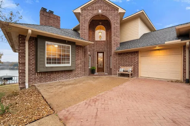 $995,000 | 225 September Drive, Streetman, TX 75859