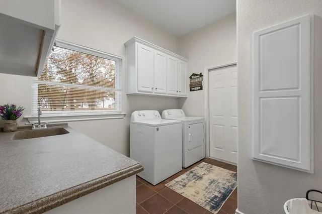 $995,000 | 225 September Drive, Streetman, TX 75859