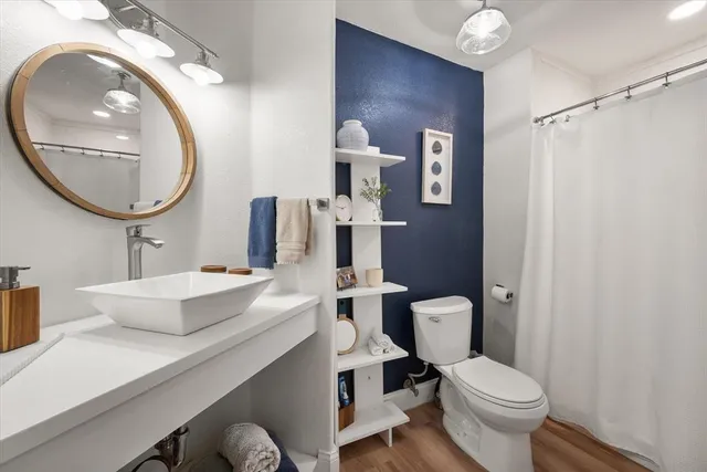 $995,000 | 225 September Drive, Streetman, TX 75859