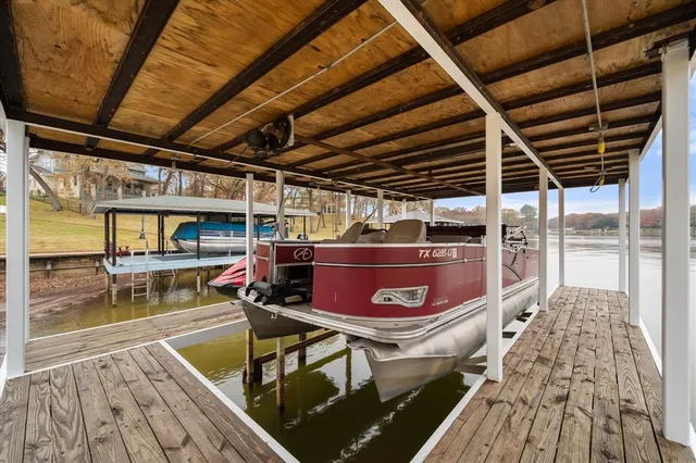 $995,000 | 225 September Drive, Streetman, TX 75859