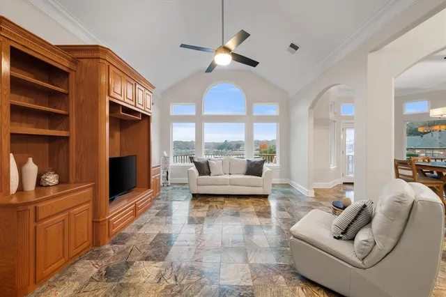 $995,000 | 225 September Drive, Streetman, TX 75859