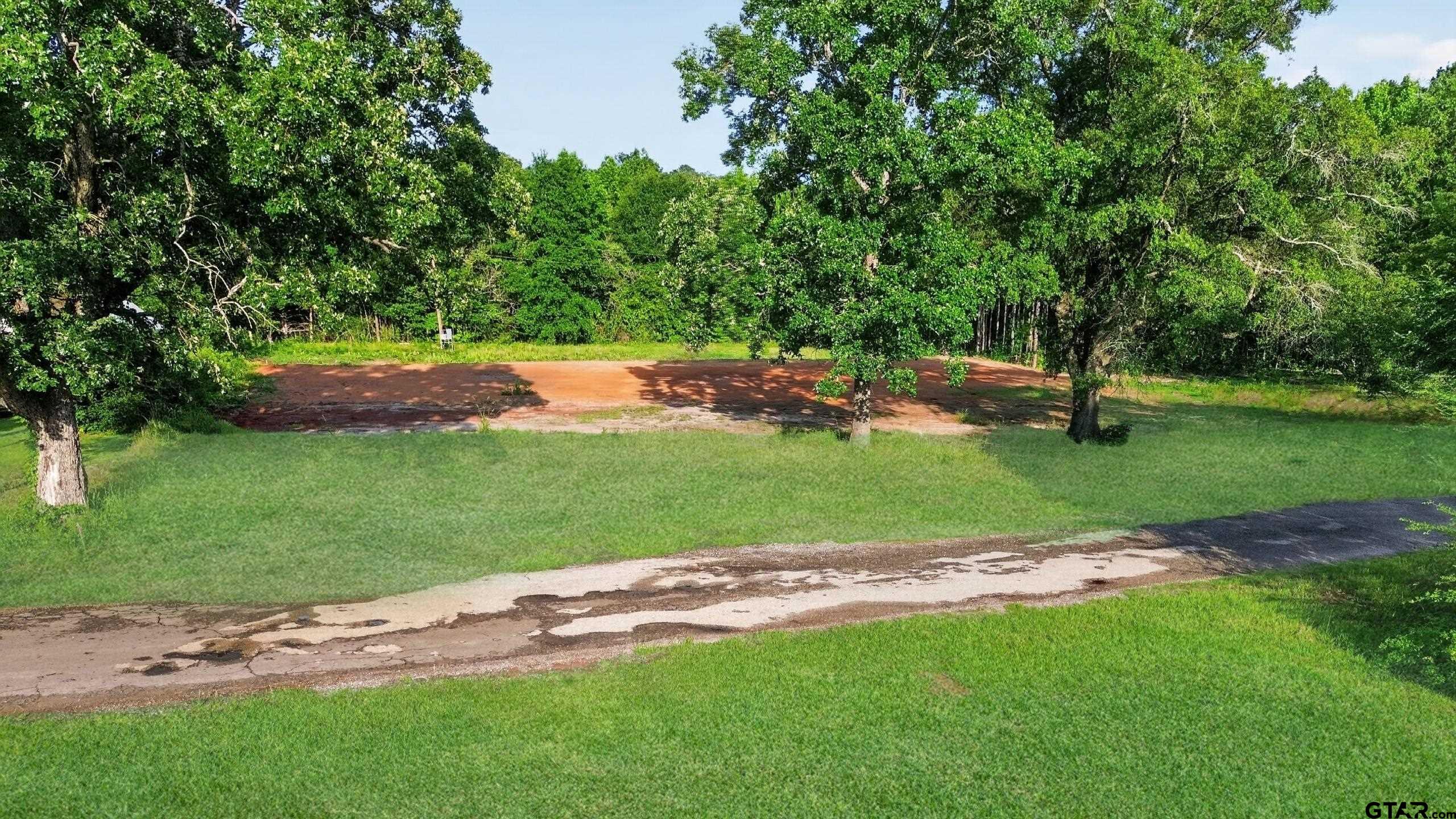 519 Perkins Road Diana, TX 75640 - Photo 6 of 9