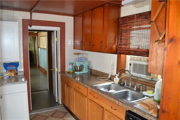 $315,000 | 38 Chapin Street, Canandaigua City, NY 14424