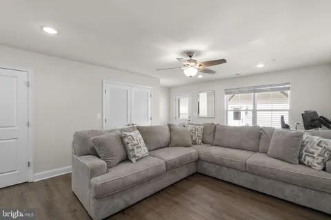 $420,000 | 11279 St Luke Drive, White Plains, MD 20695