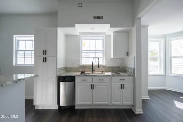 $279,900 | 65 Park Avenue, Cohoes, NY 12047