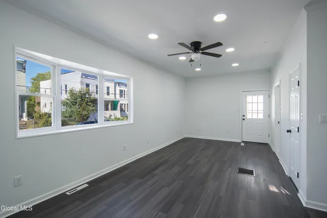 $279,900 | 65 Park Avenue, Cohoes, NY 12047