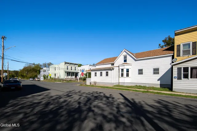 $279,900 | 65 Park Avenue, Cohoes, NY 12047