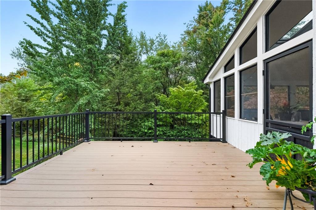 215 Timber Ridge Road Pittsburgh, PA 15238 - Photo 25 of 47