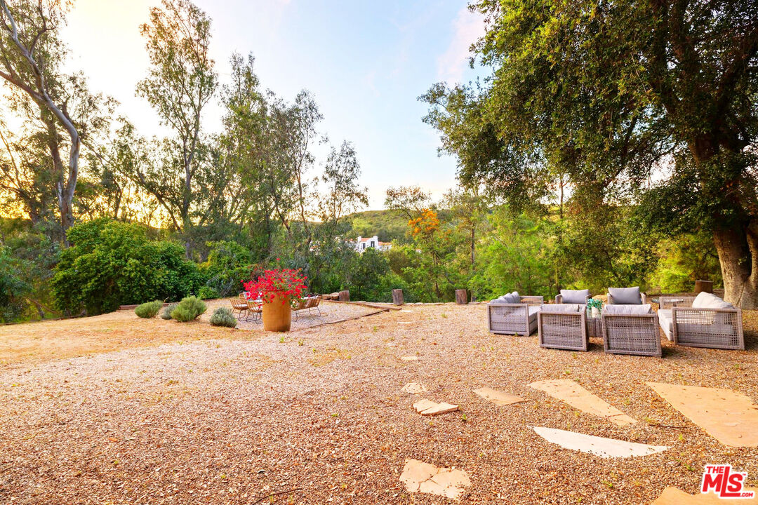 3100 Santa Maria Road Topanga, CA 90290 - Photo 32 of 66 a park view with a sitting space
