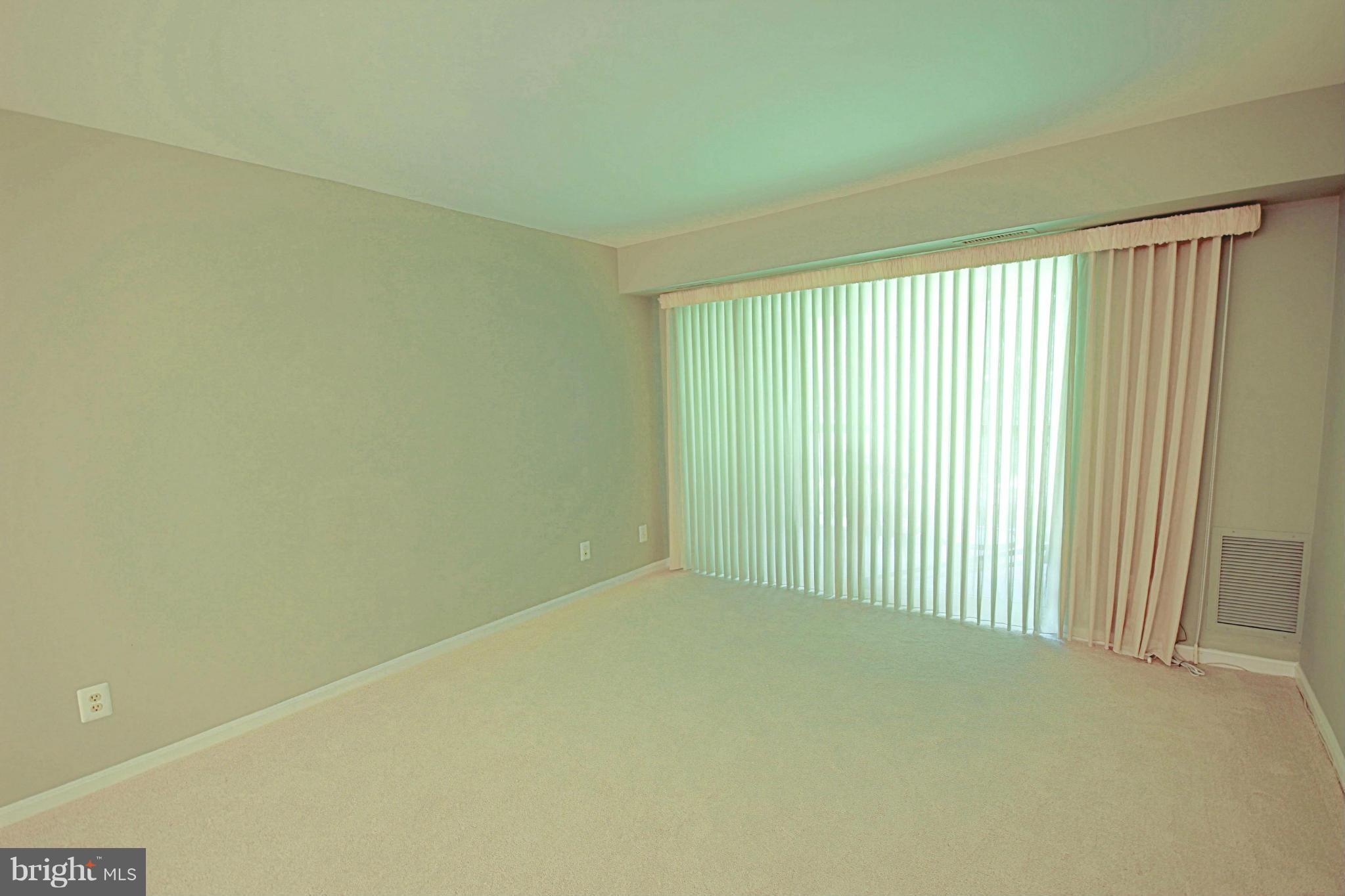 5938 Cove Landing Road, Unit 203A Burke, VA 22015 - Photo 4 of 24 Living Room