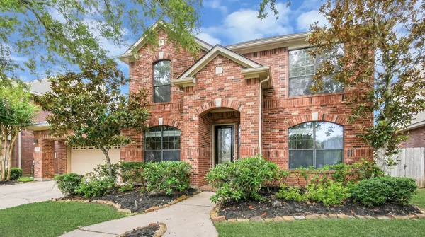 $625,000 | 2226 Black Oak Drive, Sugar Land, TX 77479