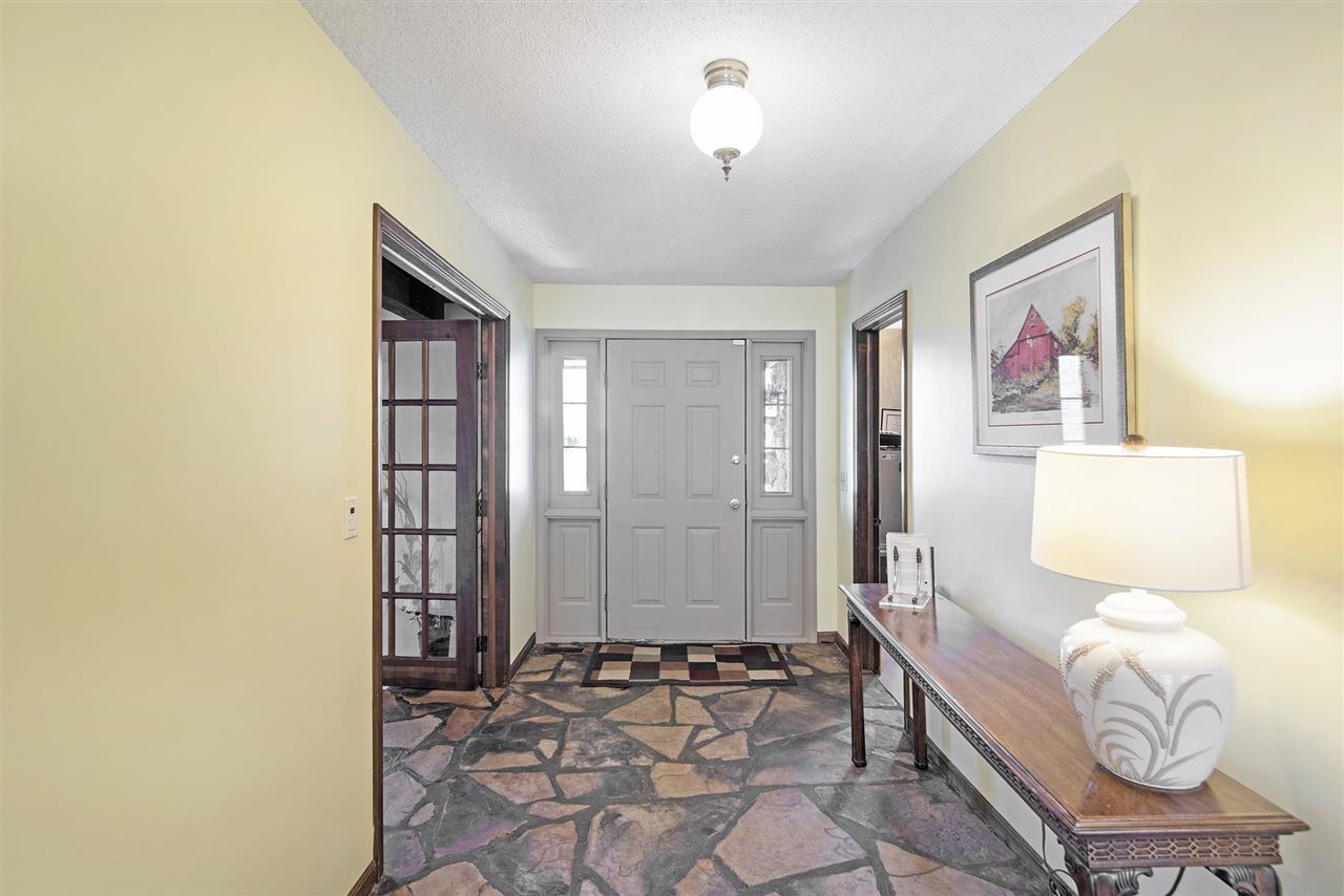 8022 McCandlish Road Goodrich, MI 48438 - Photo 4 of 44 50071656-3.JPG
