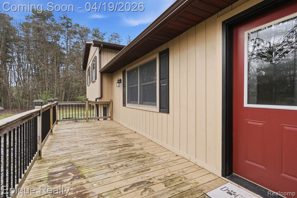 8269 Morrish Road Flushing, MI 48433 - Photo 4 of 33