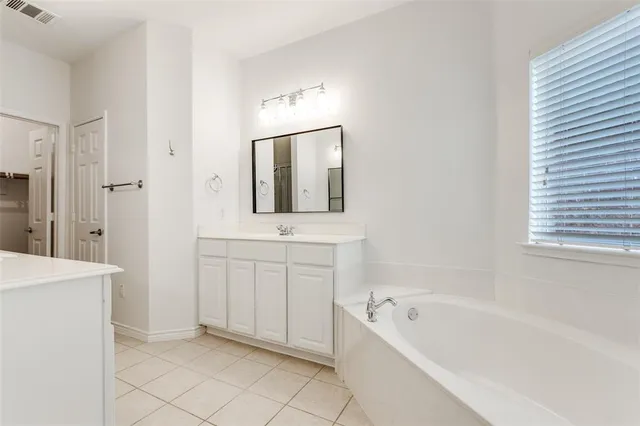 $2,830 | 9440 Park Garden Drive, Frisco, TX 75035