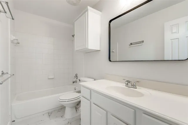 $2,830 | 9440 Park Garden Drive, Frisco, TX 75035