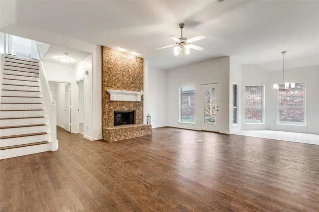 $2,830 | 9440 Park Garden Drive, Frisco, TX 75035