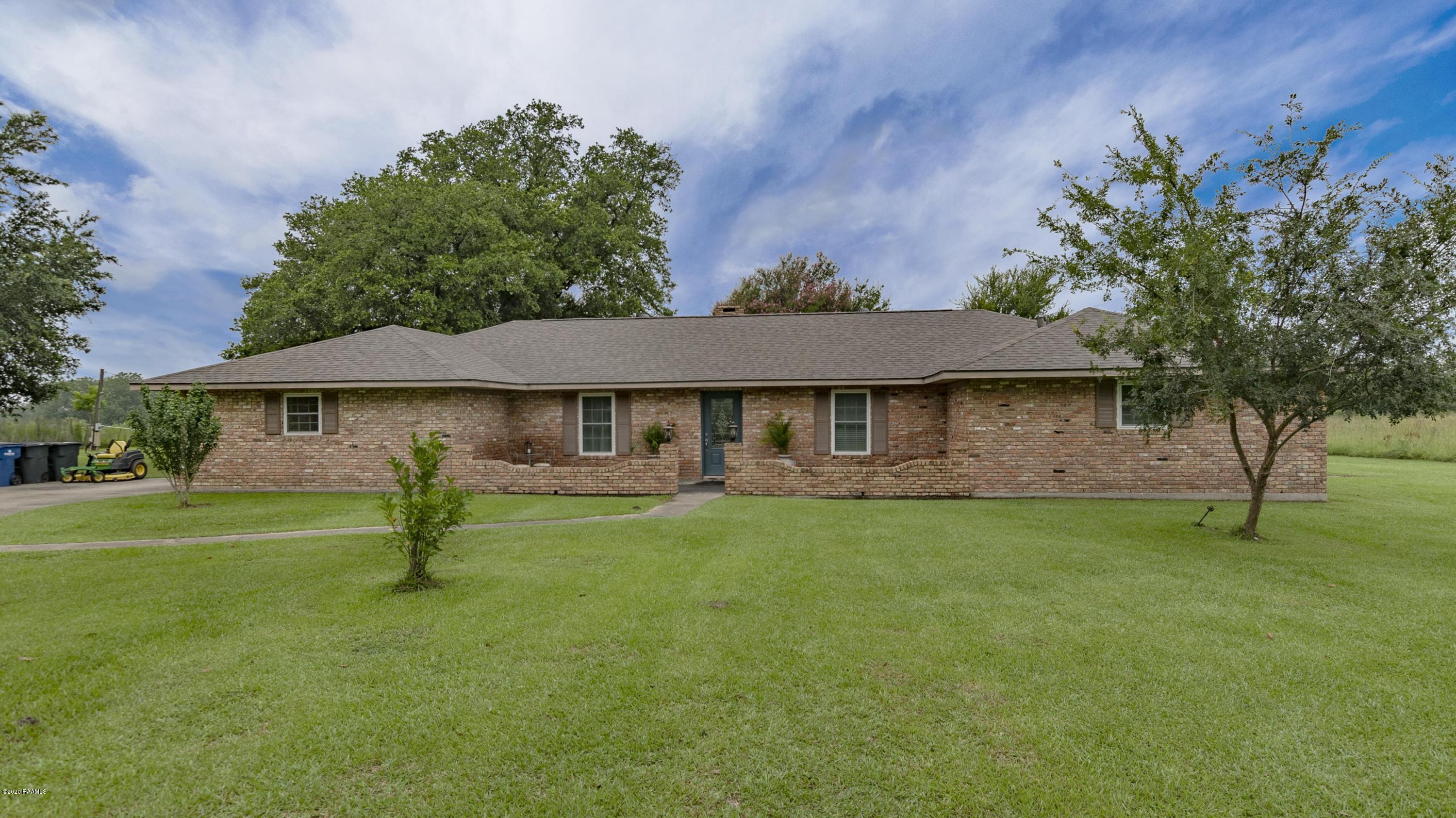 1817 Federal Road Opelousas, LA 70570 - Photo 1 of 48 Front 2