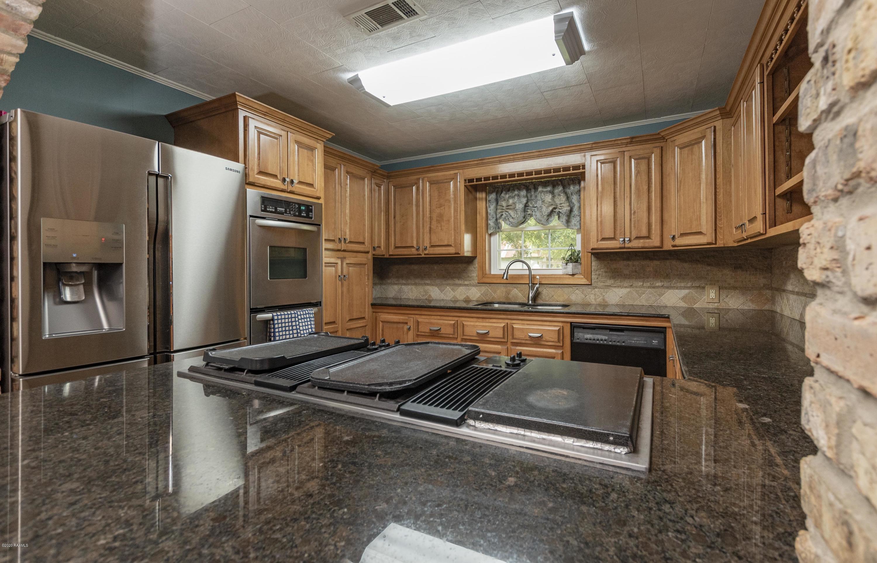 1817 Federal Road Opelousas, LA 70570 - Photo 27 of 48 Kitchen 3
