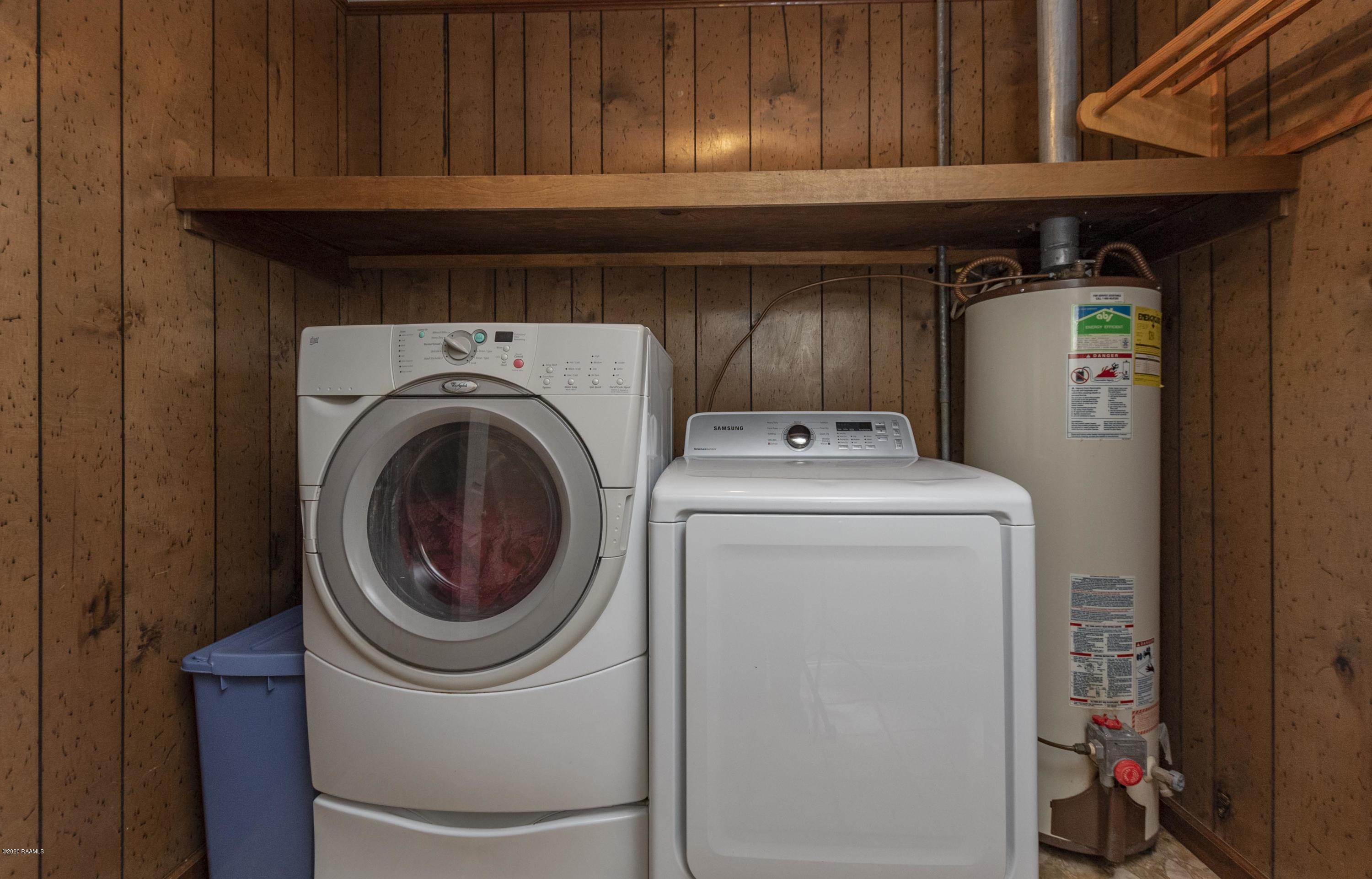 1817 Federal Road Opelousas, LA 70570 - Photo 30 of 48 Laundry 1